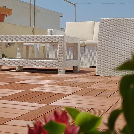 Ramzam - Spacious & Modern 3 Bedroom Apartment With Roof Terrace Марсаскала Экстерьер фото