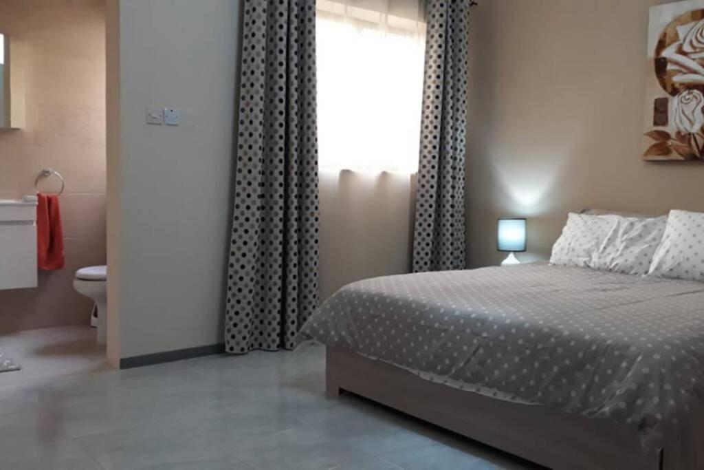 Ramzam - Spacious & Modern 3 Bedroom Apartment With Roof Terrace Марсаскала Экстерьер фото