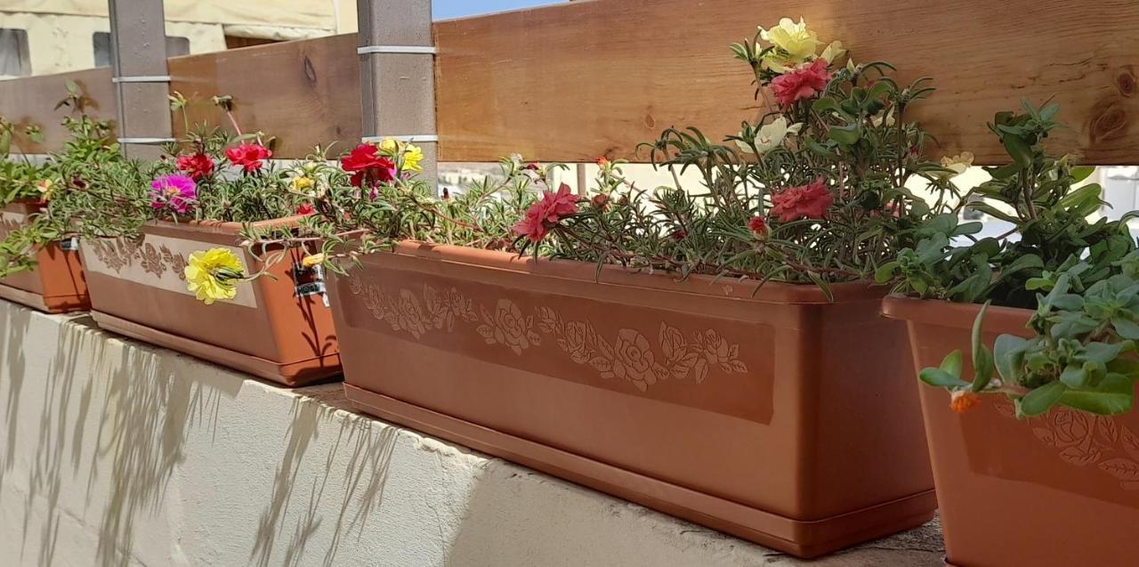 Ramzam - Spacious & Modern 3 Bedroom Apartment With Roof Terrace Марсаскала Экстерьер фото